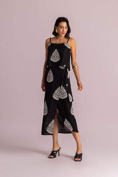 ΦΟΥΣΤΑ MOUTAKI